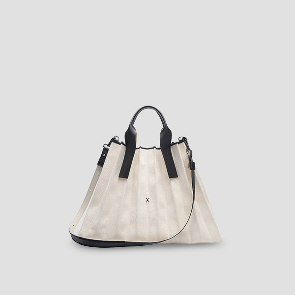Lucky Pleats Canvas Tote L Ivory_Black