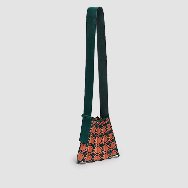 Lucky Pleats Knit Wing Pattern Clover Green